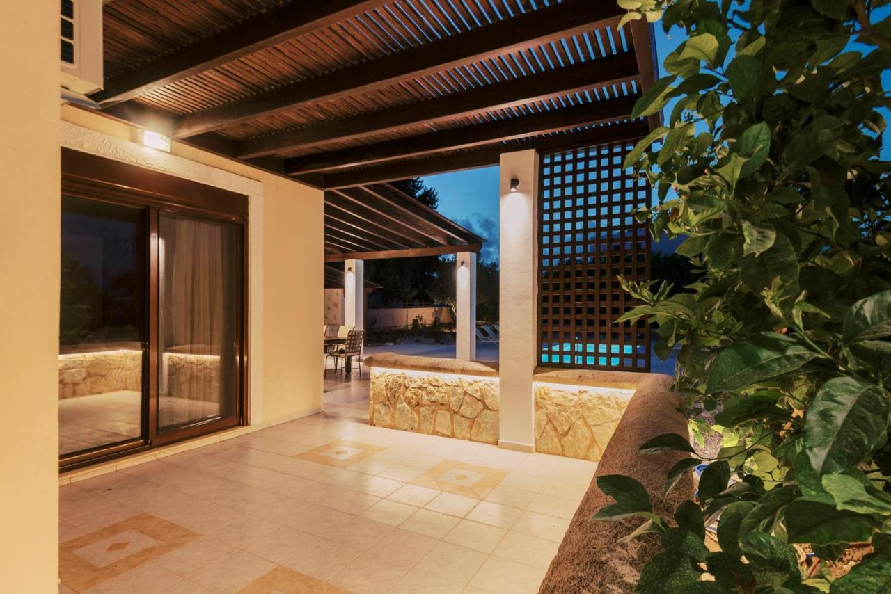 Villa Maribia With Private Pool Геннади Экстерьер фото